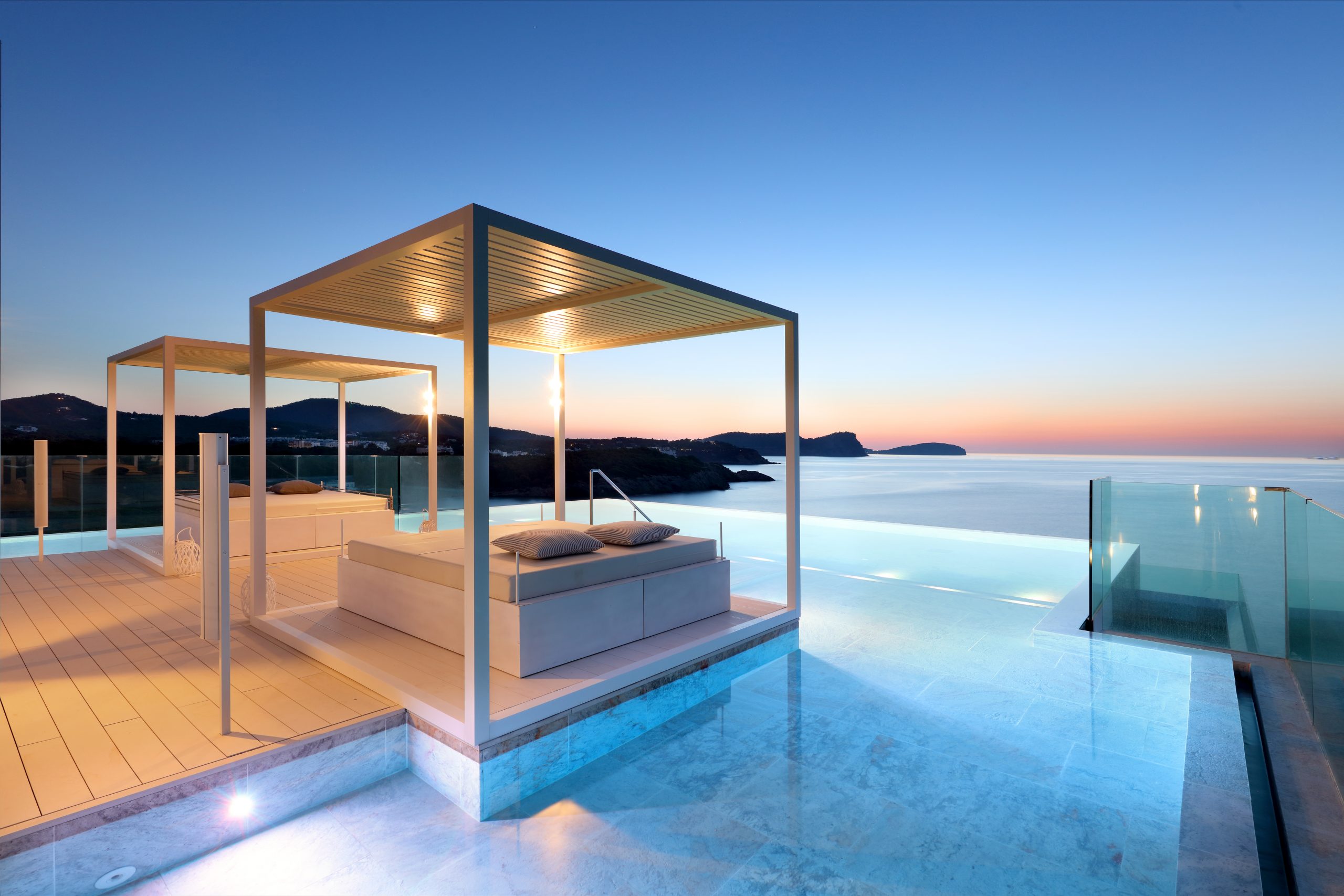 Rooftop del Bless Hotel Ibiza by Palladium Hotel Group